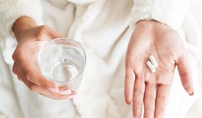 What medicines are incompatible with alcohol