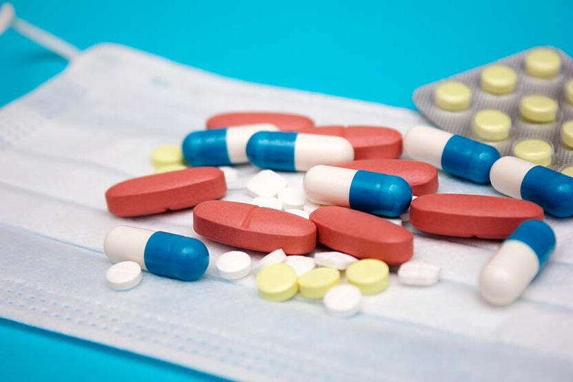 Alcohol has a negative effect on the action of antibiotics