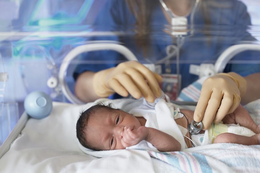Children with defects in the development of man to alcoholic